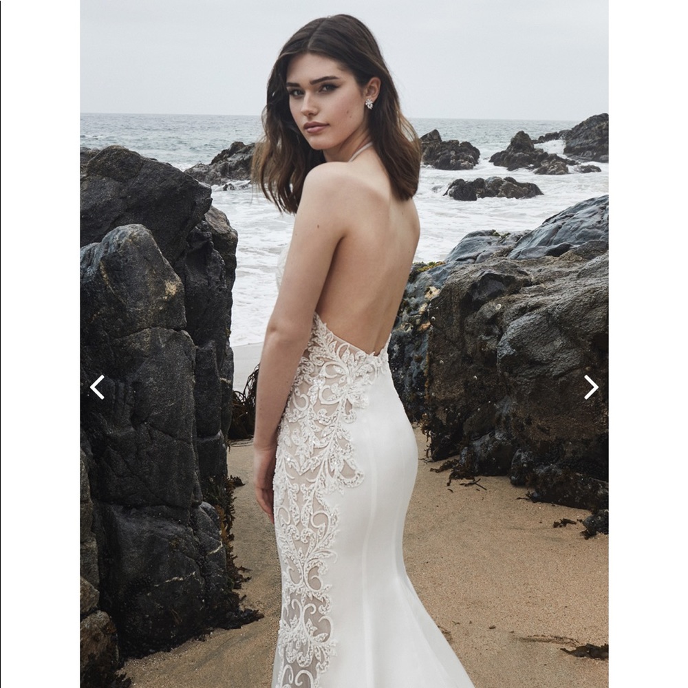 Bridal gown